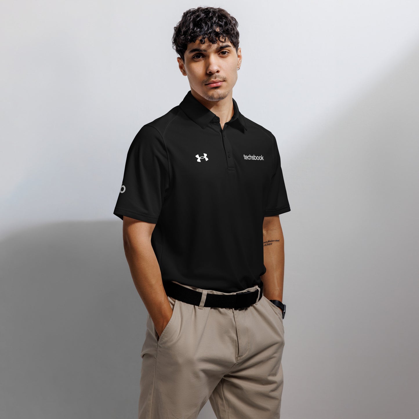 Techsbook Under Armour® Men's polo